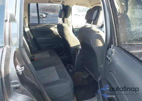 2016 Jeep Compass Sport from USA, damaged, VIN 1C4NJCBA8GD568591